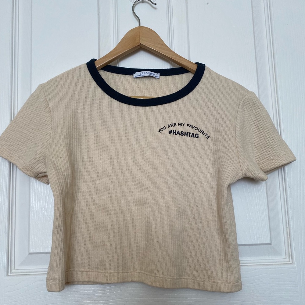 Basic Cream Crop Tee